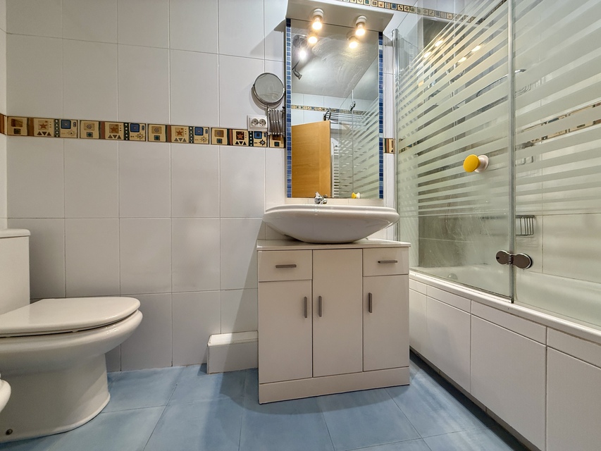 Piso en Venta en Calle Azcoitia, Buena Vista