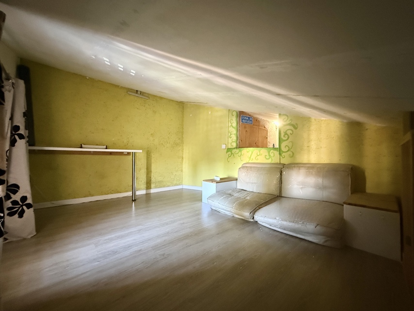 Piso en Venta en Calle Azcoitia, Buena Vista