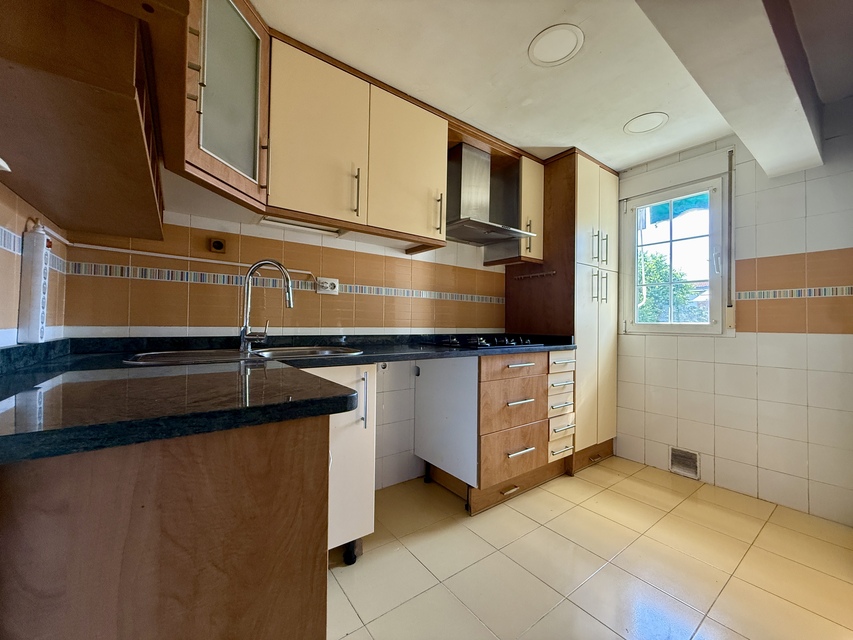 Piso en Venta en Calle Azcoitia, Buena Vista