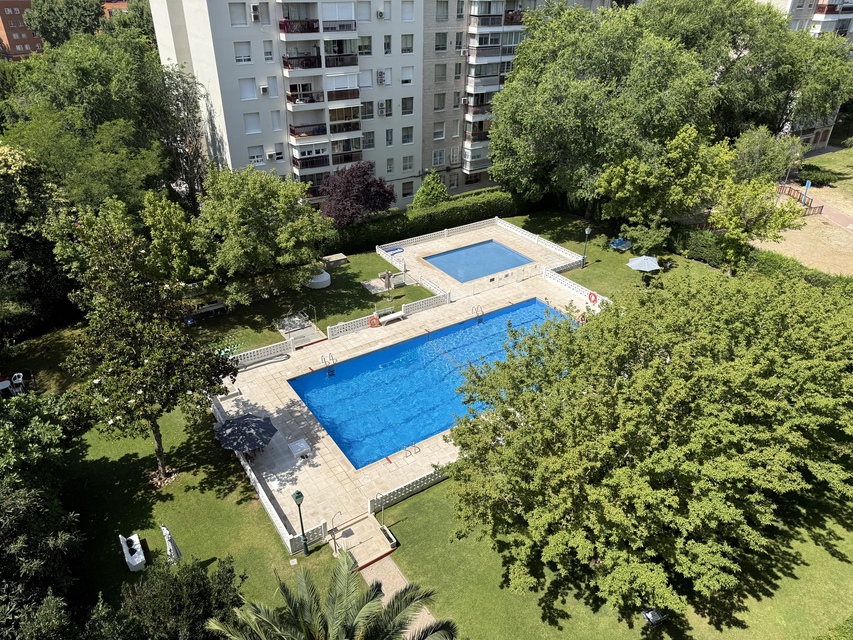 Piso en Venta en Calle Codorniz, Vista Alegre