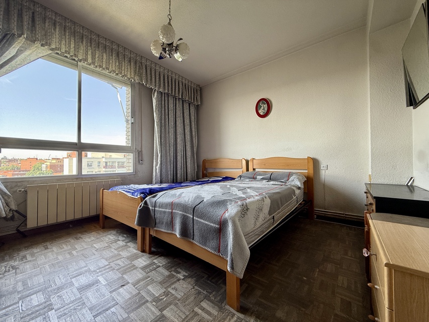 Piso en Venta en Calle Codorniz, Vista Alegre