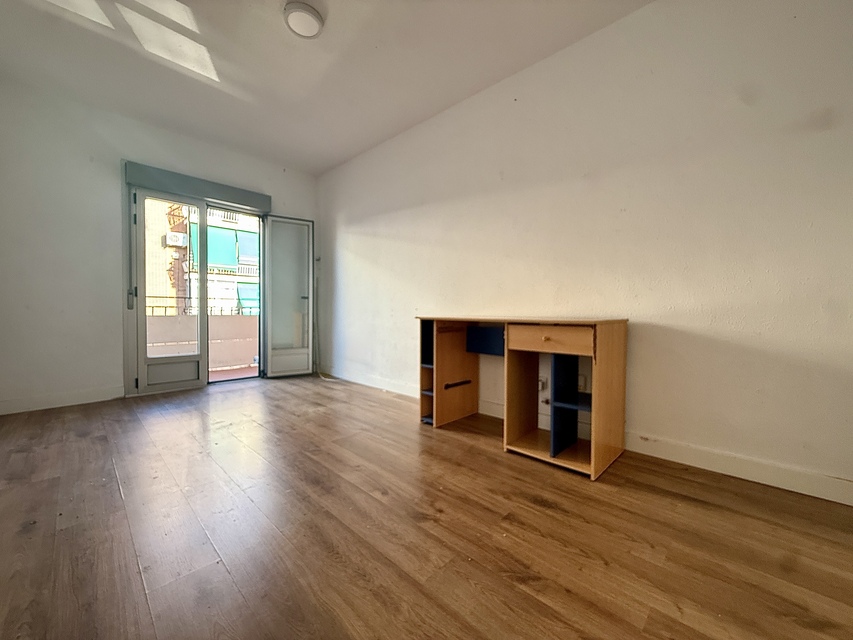 Piso en Venta en Calle Calero Pita
