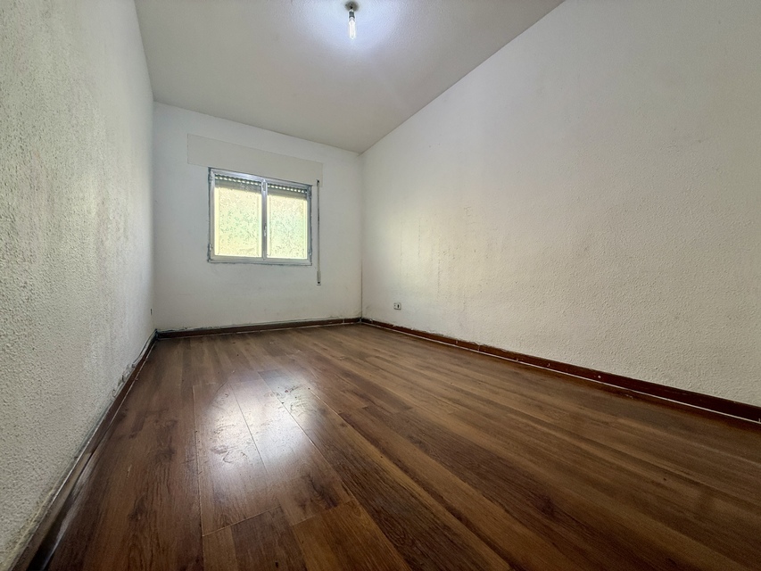 Piso en Venta en Calle Calero Pita