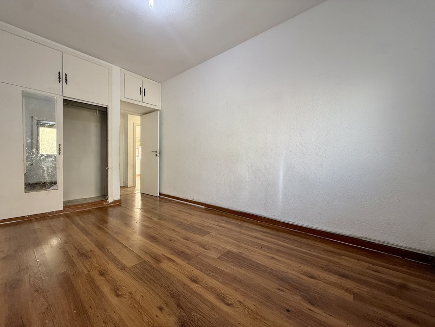 Piso en Venta en Calle Calero Pita