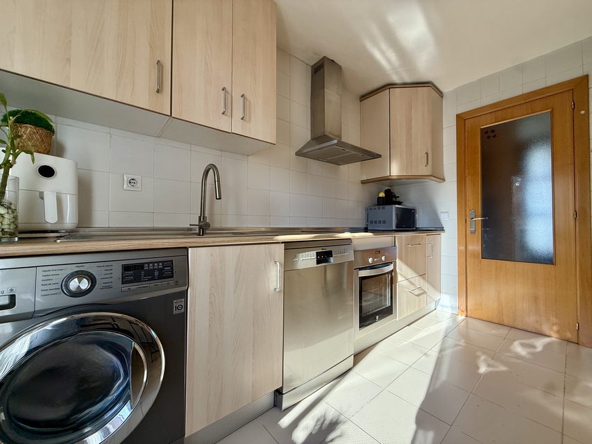 Piso en Venta en Calle Atapuerca, Pau de Carabanchel