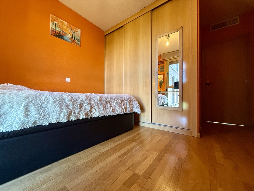 Piso en Venta en Calle Atapuerca, Pau de Carabanchel