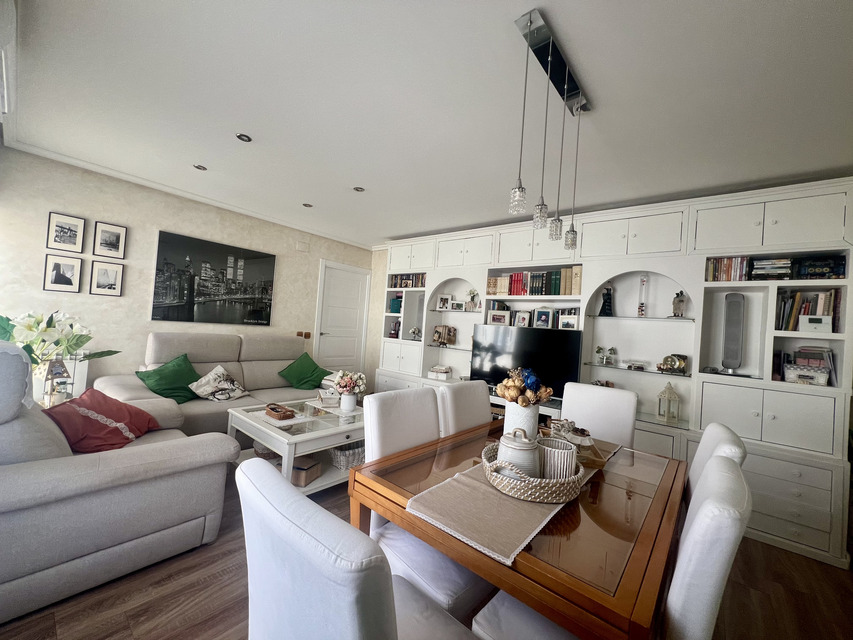 Piso en Venta en Calle del Marqués de la Valdavia
