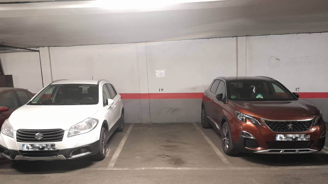Piso en Venta en Calle Urogallo, Opañel
