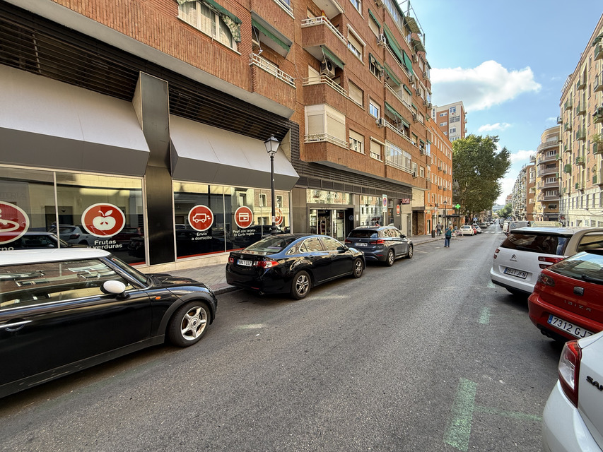 Piso en Venta en Calle Fernando Poo, Chopera