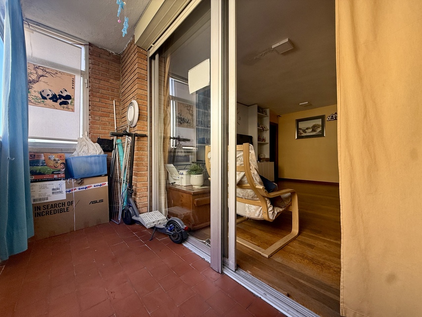 Piso en Venta en Calle Urogallo, Opañel