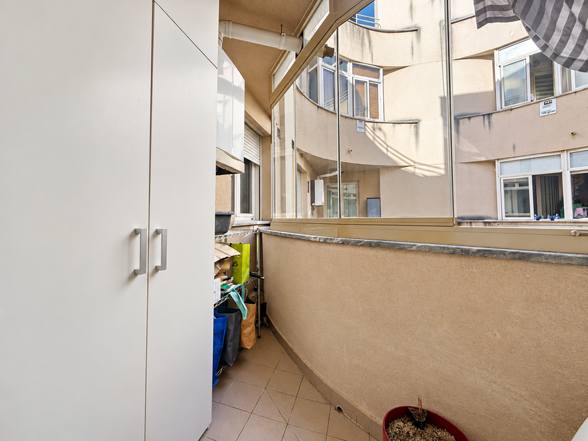 Piso en Venta en Calle de Yécora, Rejas